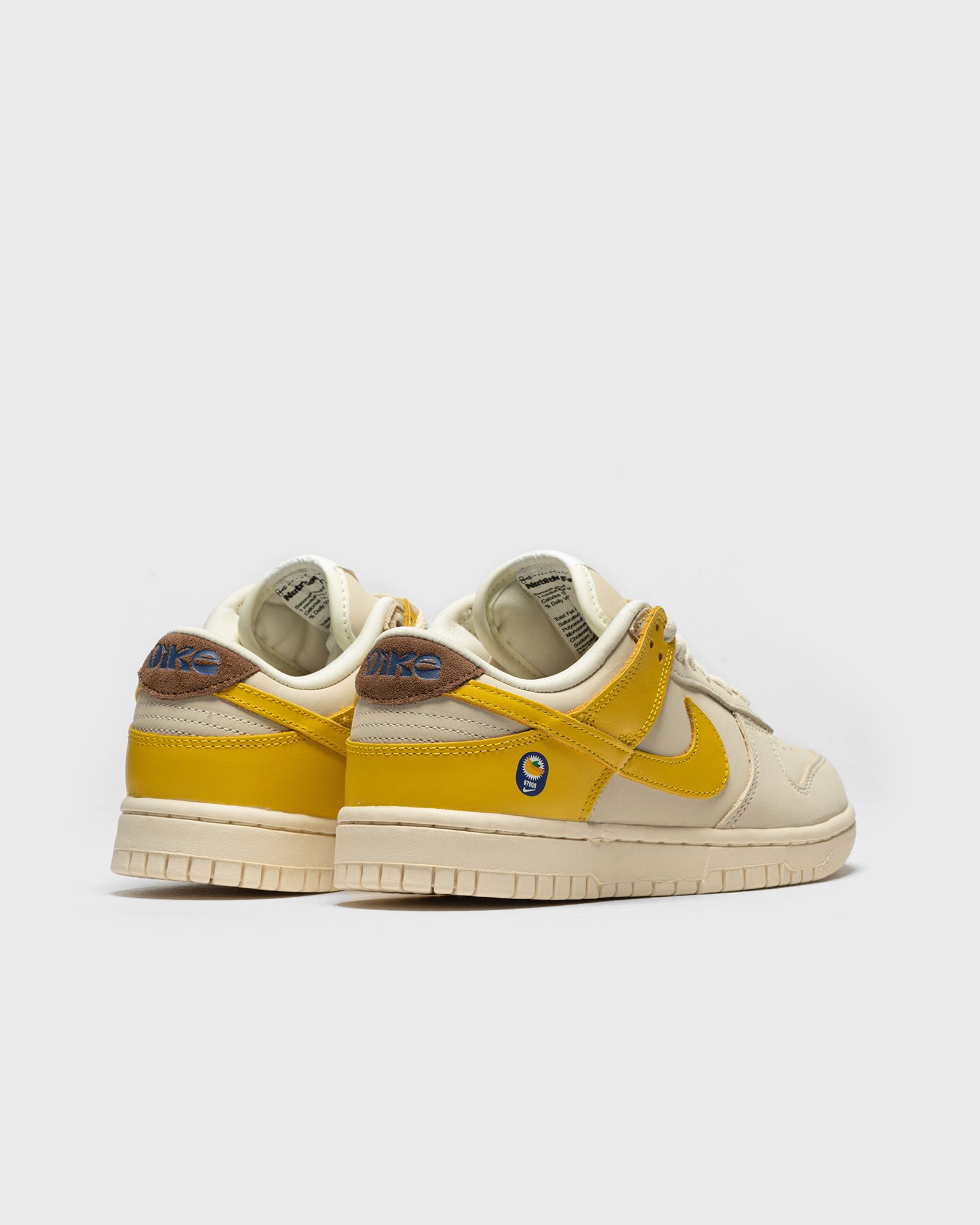 WMNS DUNK LOW LX "BANANA"