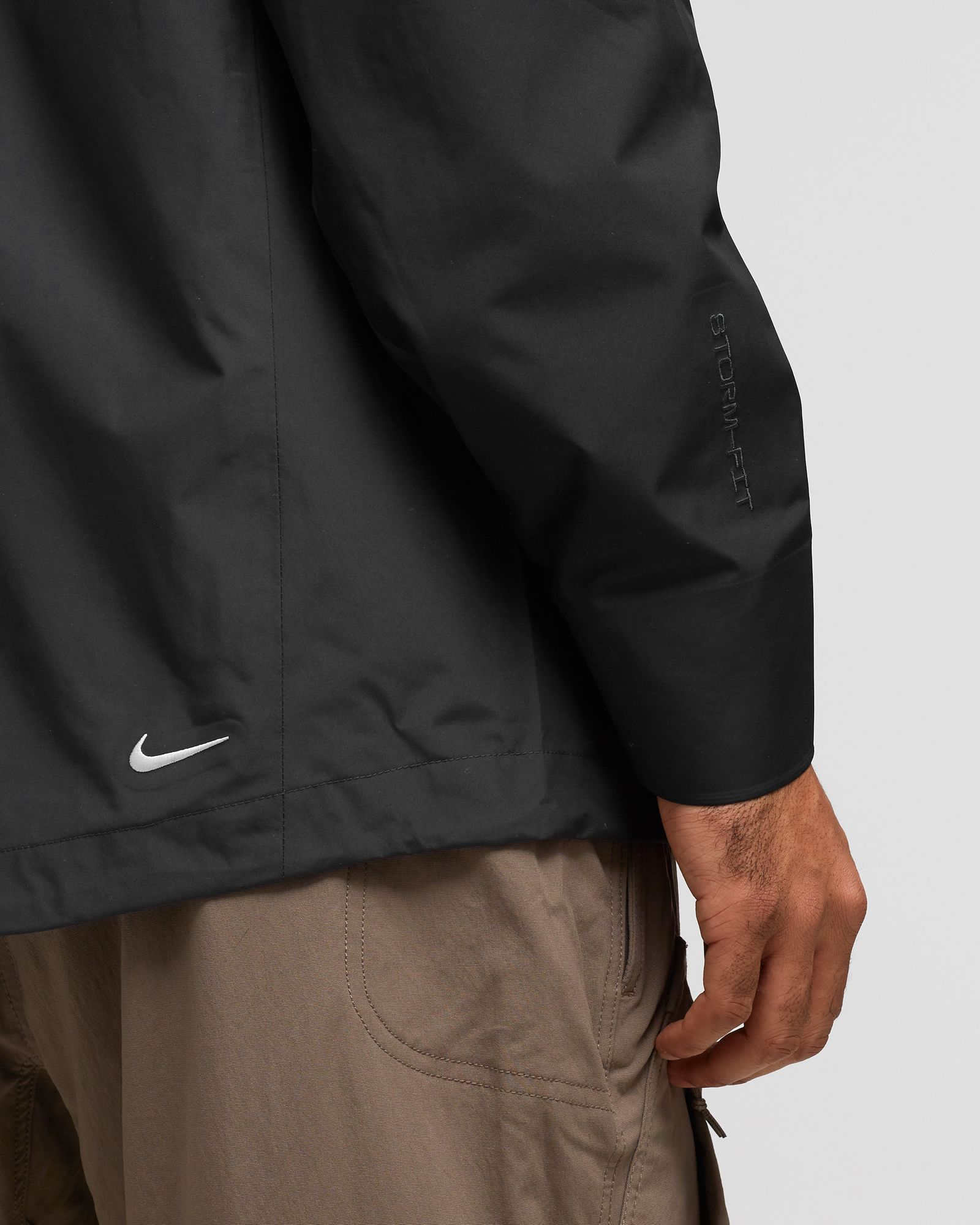 ACG SF CASCADE RAINS JACKET