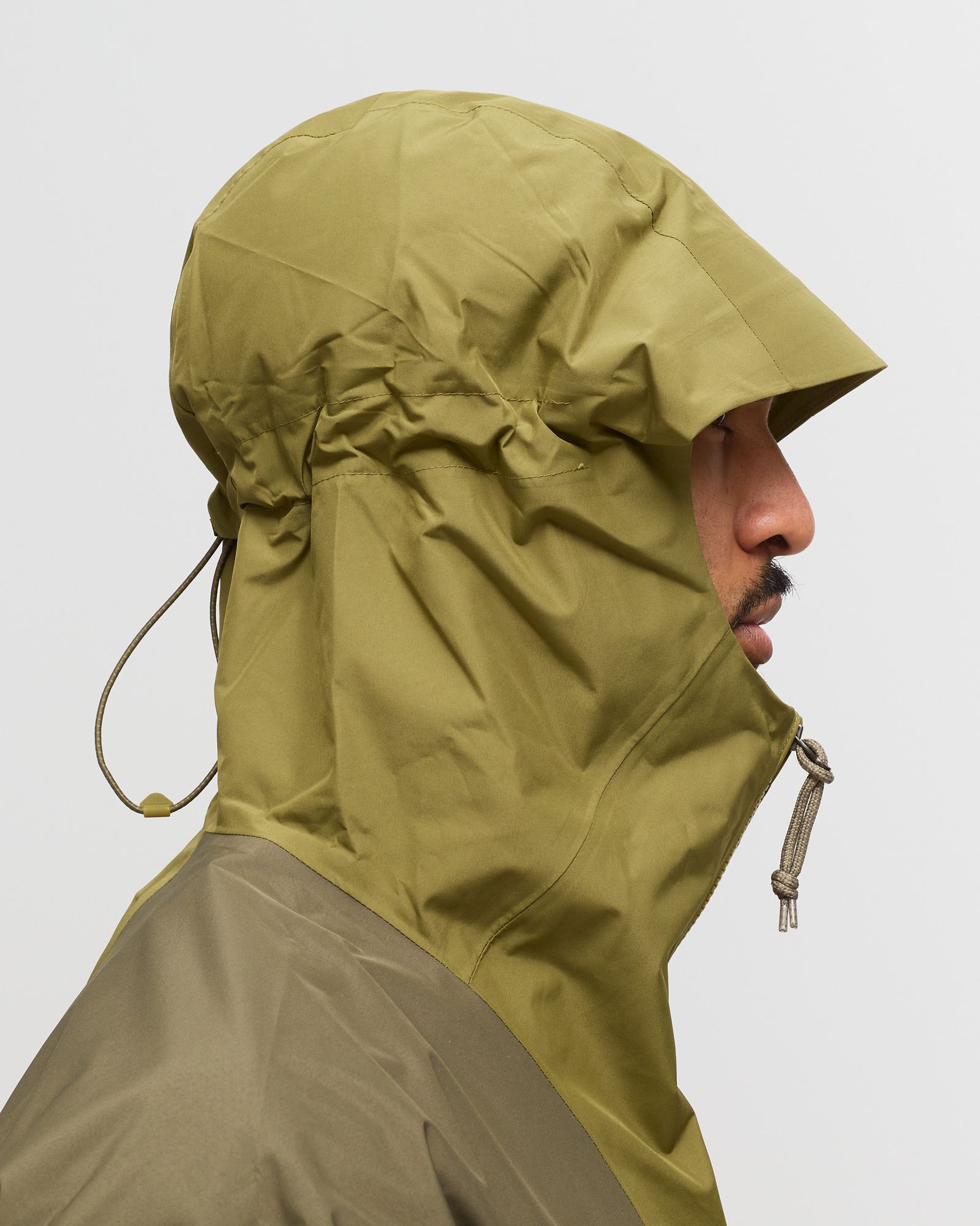 ACG SF CASCADE RAINS JACKET