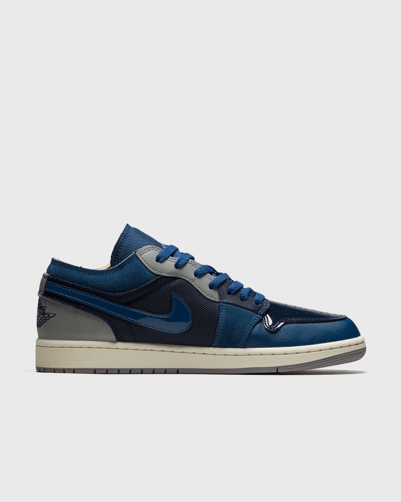 AIR JORDAN 1 LOW SE CRAFT