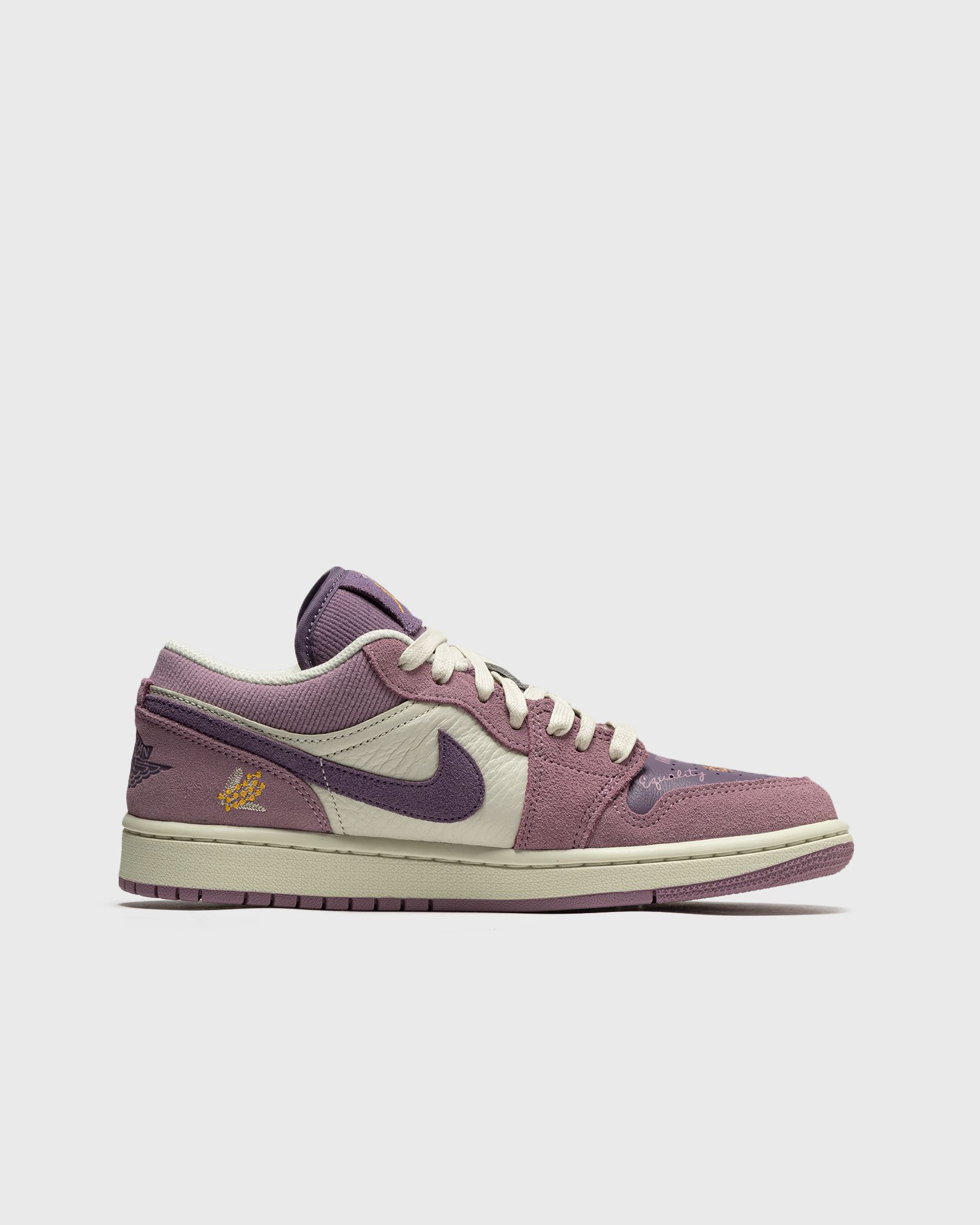 WMNS AIR JORDAN 1 LOW IWD 'Unity'