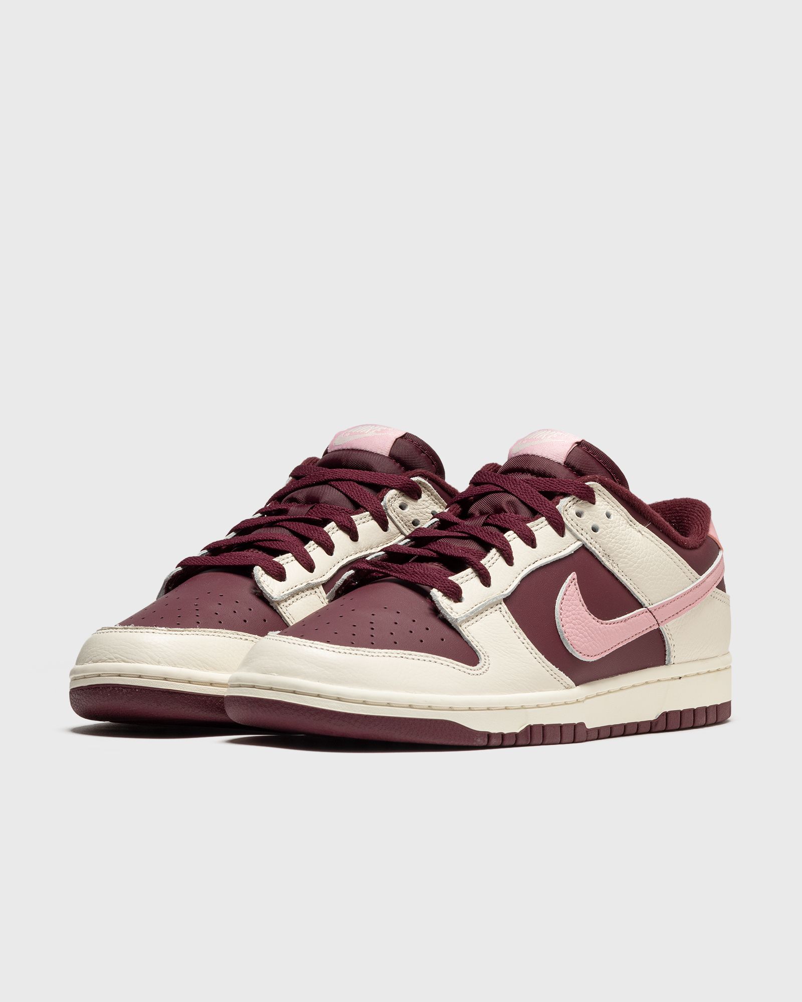 Dunk Low Retro PRM 'Valentine's Day'
