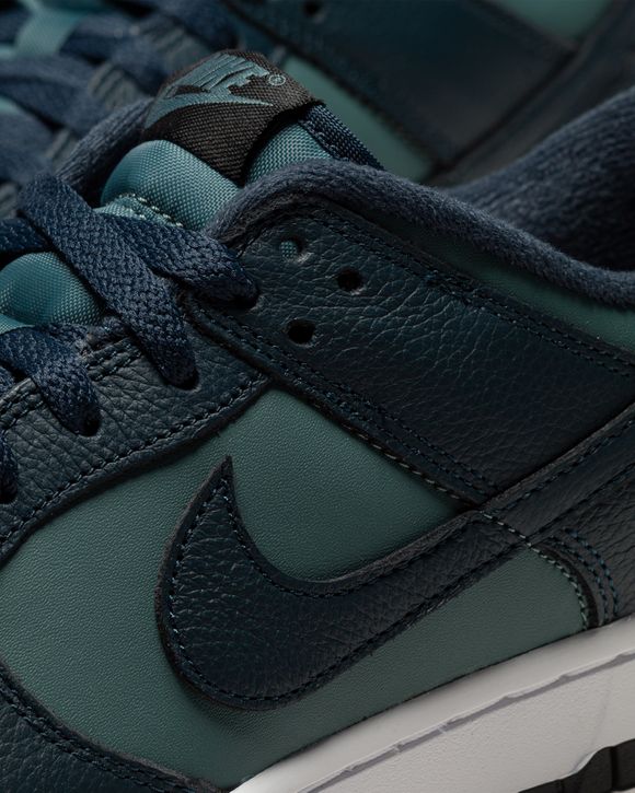 Dunk Low Retro PRM