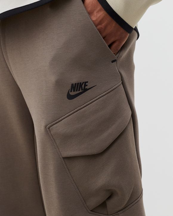 Nike tech fleece outlet pants olive