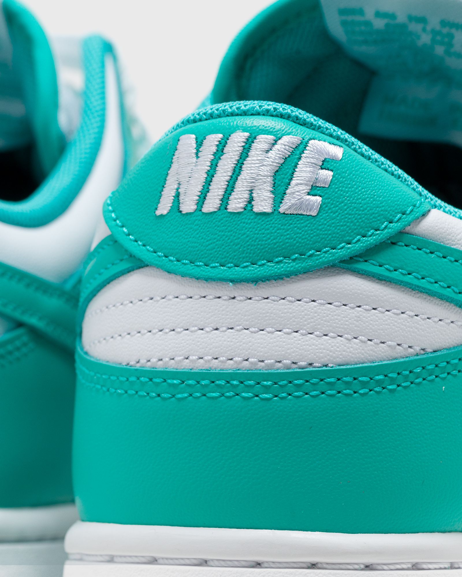 NIKE DUNK LOW RETRO BTTYS 'Clear Jade'