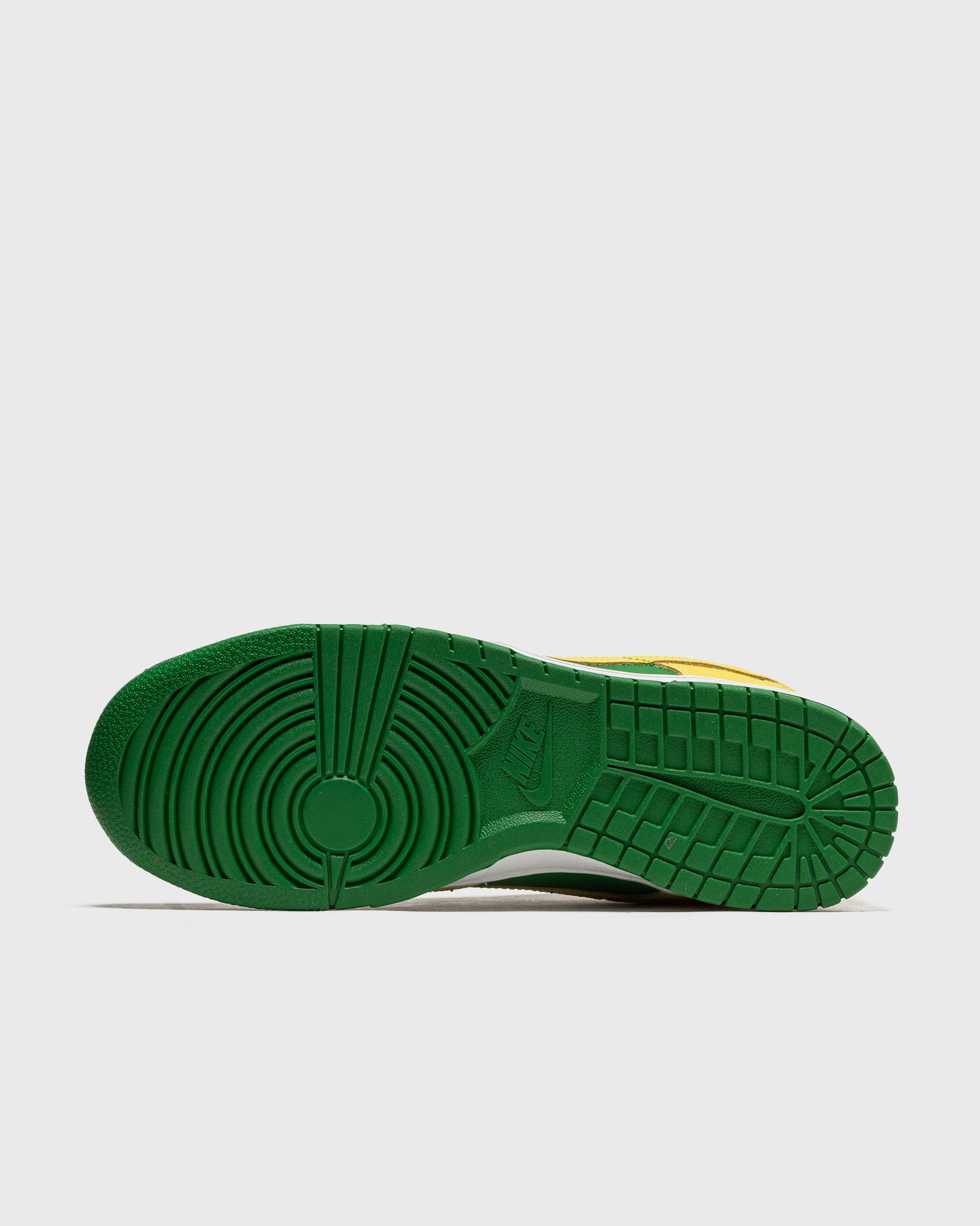Dunk Low Retro BTTYS 'Reverse Brazil'