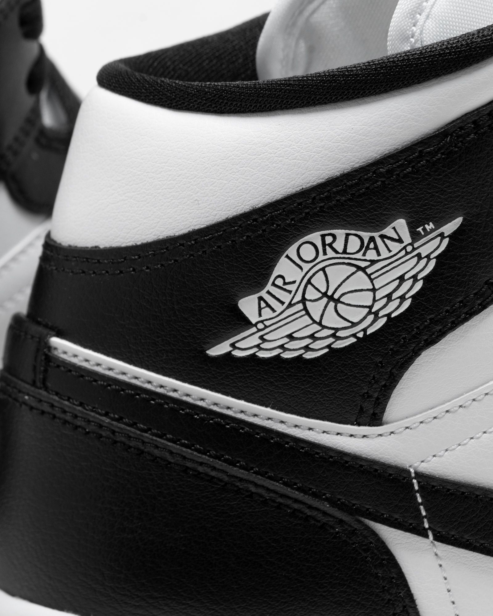 Jordan WMNS AIR JORDAN 1 MID Panda White | BSTN Store