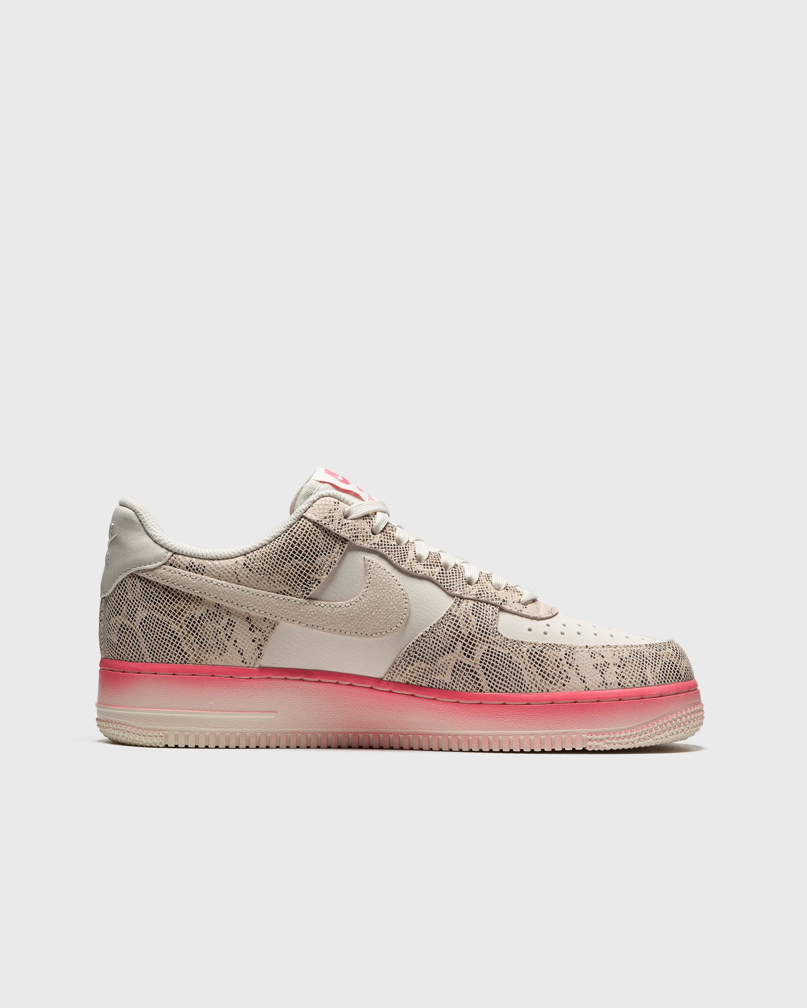 WMNS AIR FORCE 1 '07 LV8