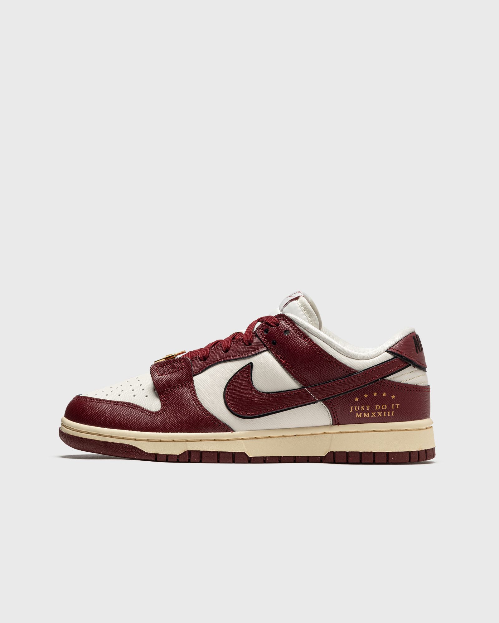 WMNS Dunk Low SE