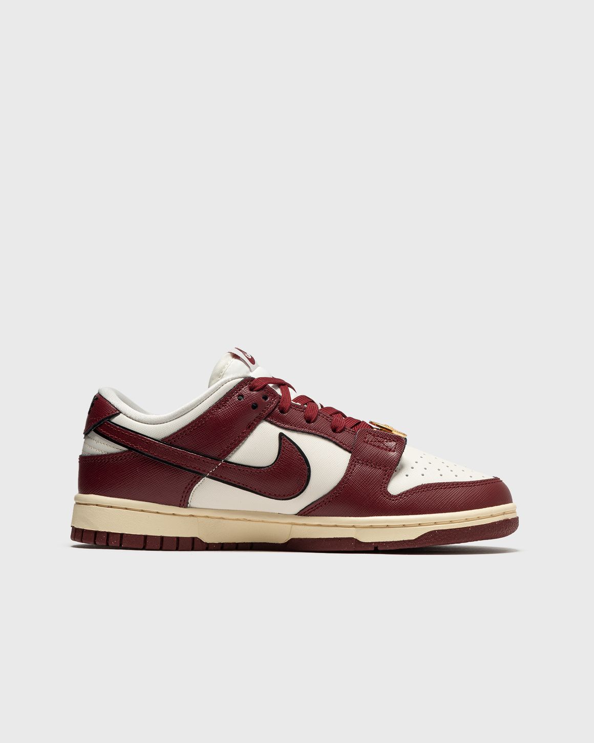 Nike WMNS Dunk Low SE Red/White | BSTN Store