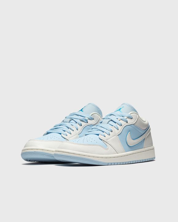 WMNS Air Jordan 1 Low SE 'Ice Blue'