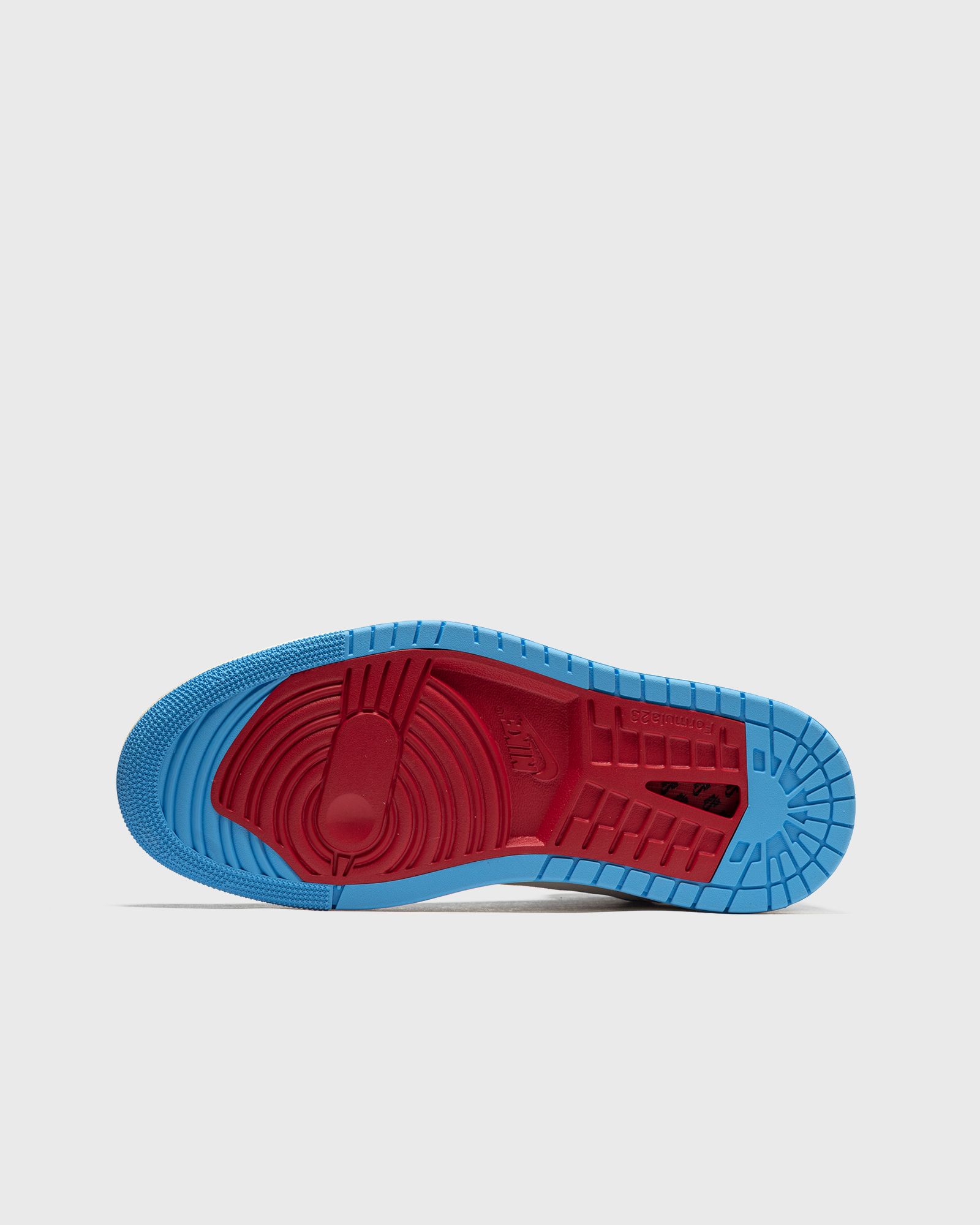 WMNS AJ1 Zoom Comfort 2