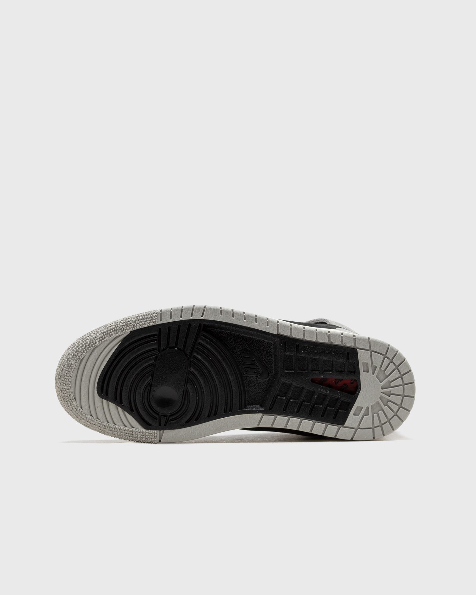 W AIR JORDAN 1 ZM AIR CMFT 2 'Light Iron Ore'