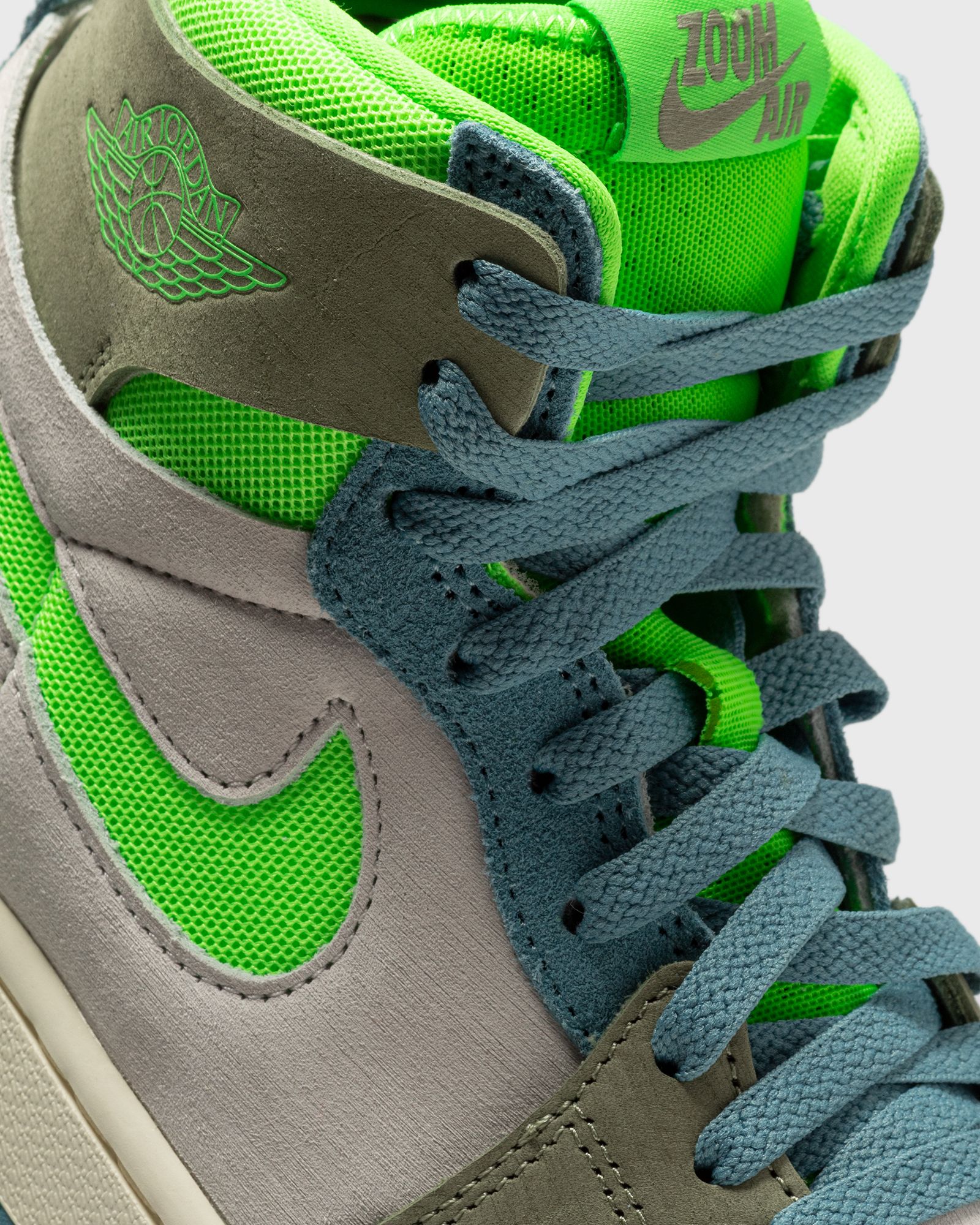 WMNS Air Jordan 1 Zoom Comfort 2