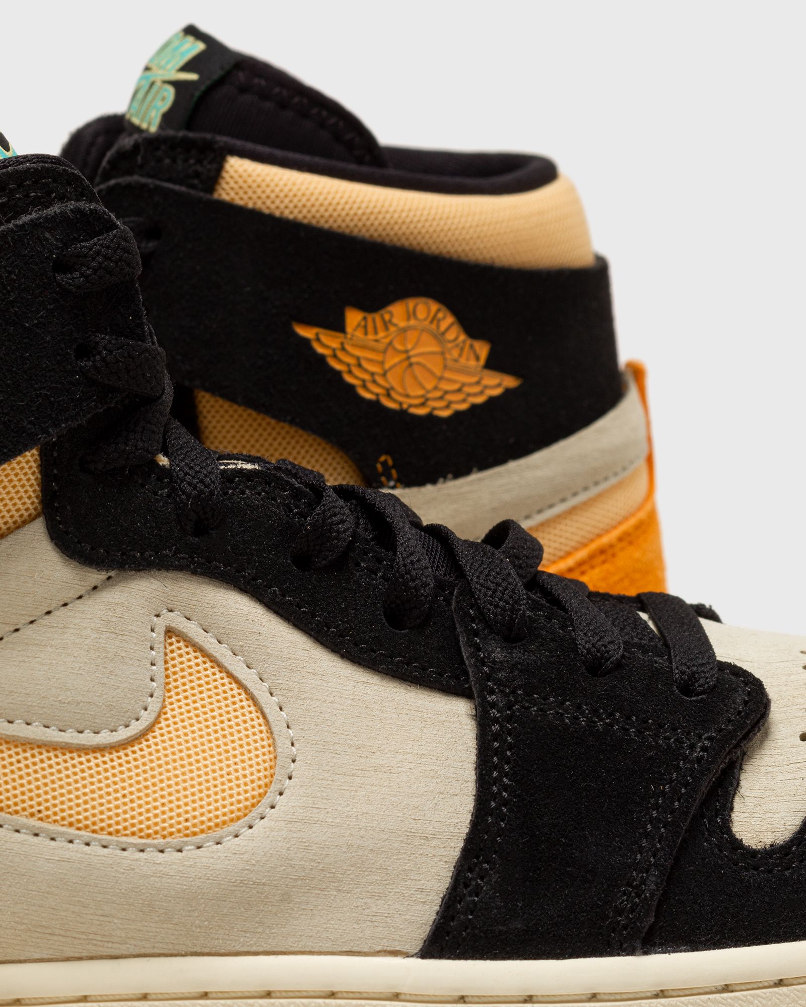 AIR JORDAN 1 ZM AIR CMFT 2