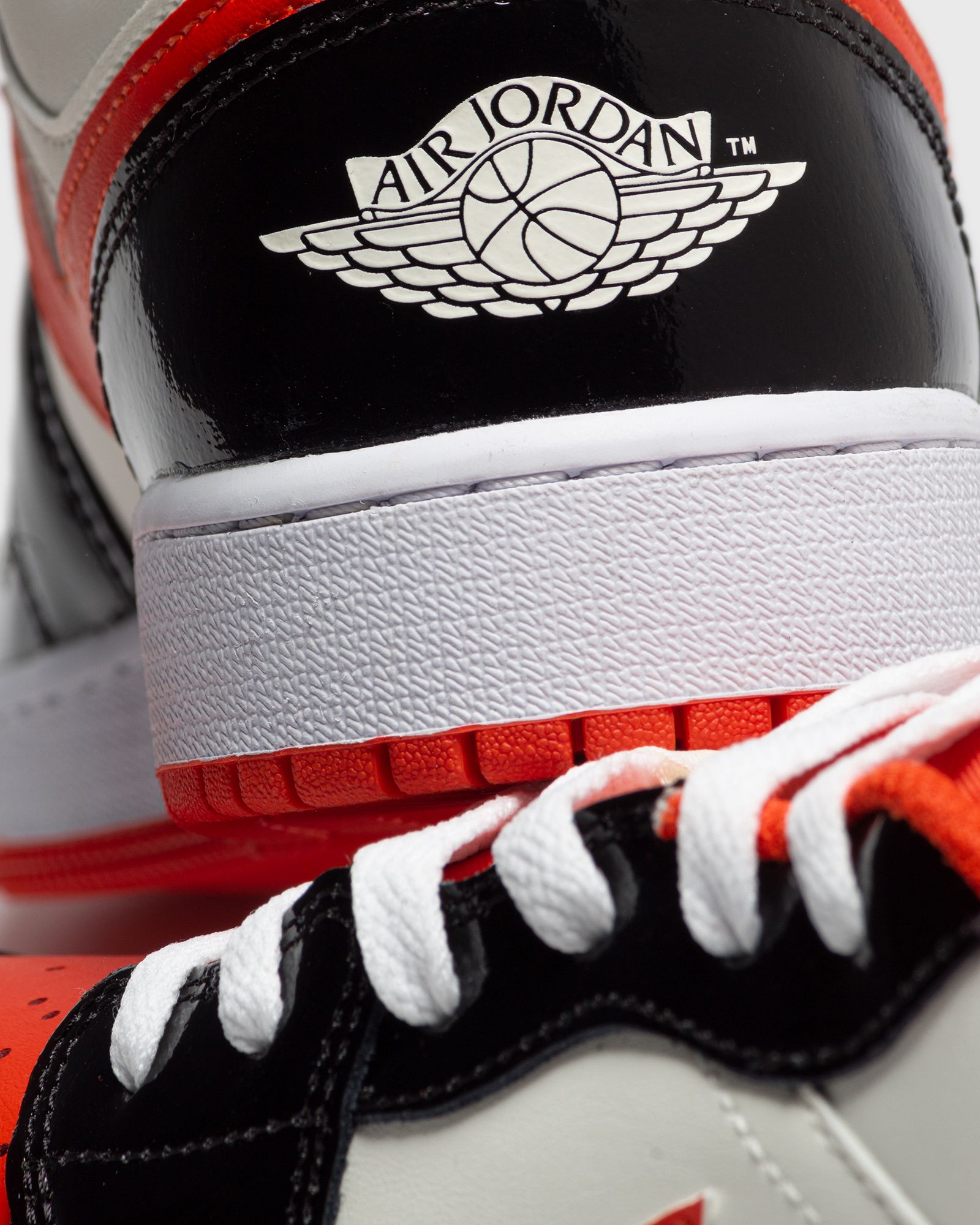 Air Jordan 1 Low SE (GS)