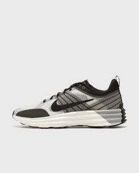 LUNAR ROAM