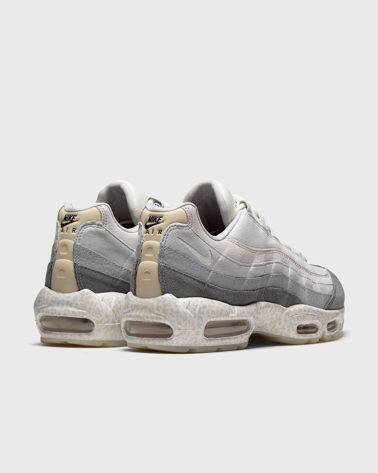 AIR MAX 95 QS