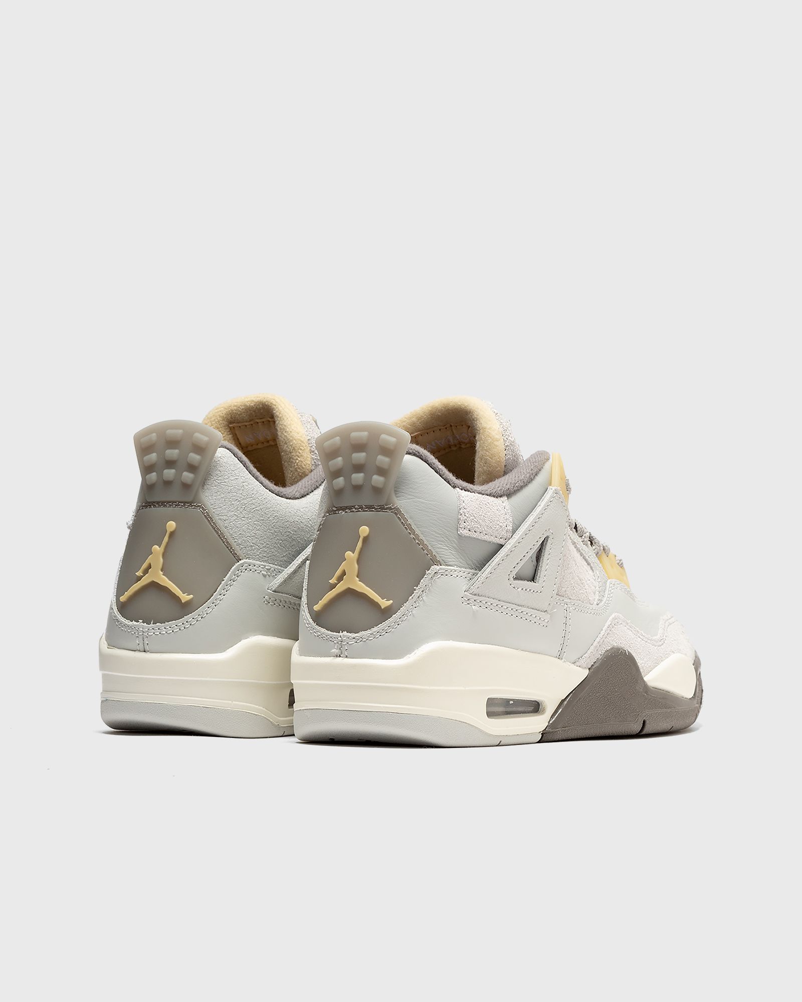 AIR JORDAN 4 RETRO SE CRAFT 'PHOTON DUST' (GS)