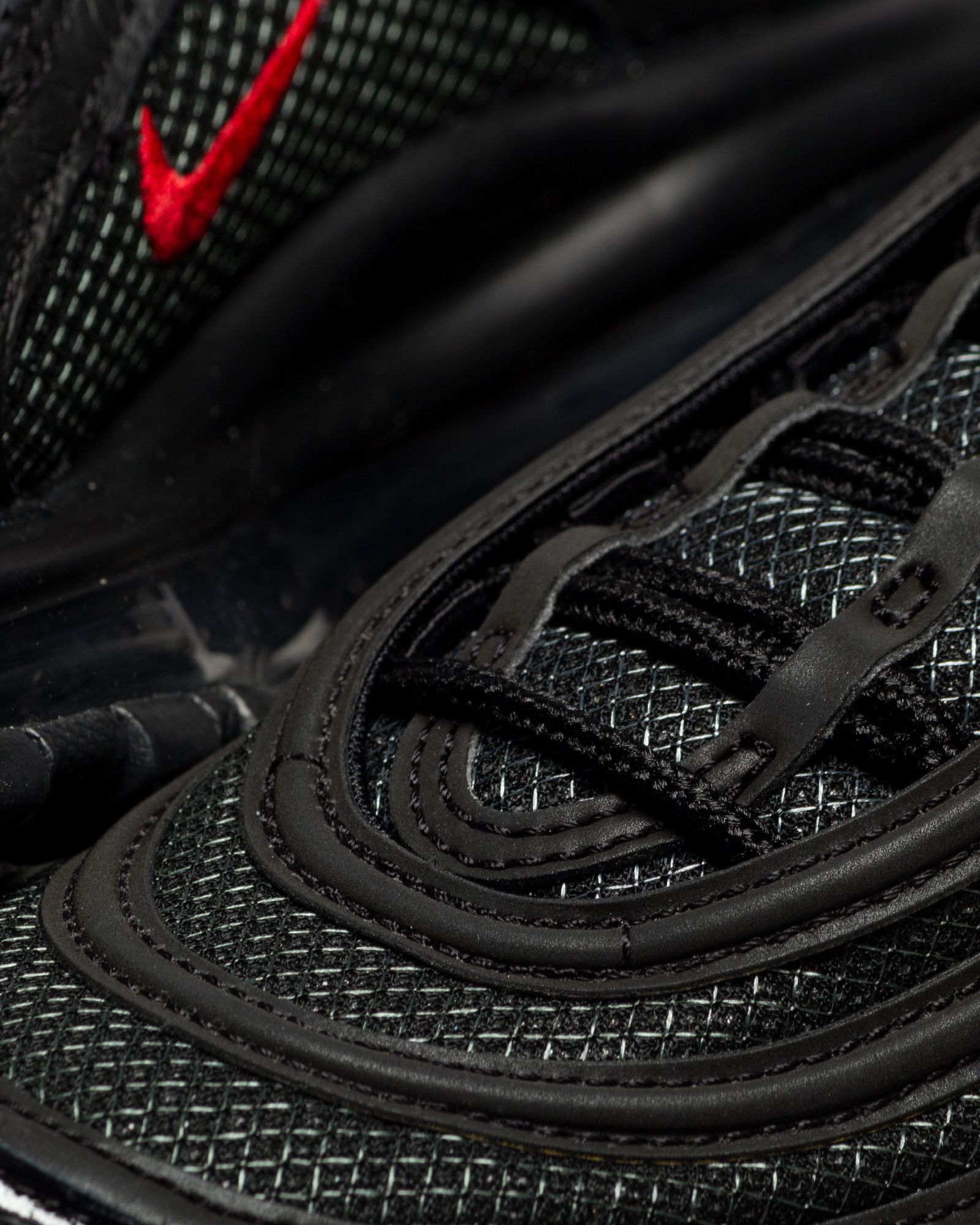 AIR MAX 97 "BLACK & UNIVERSITY RED"