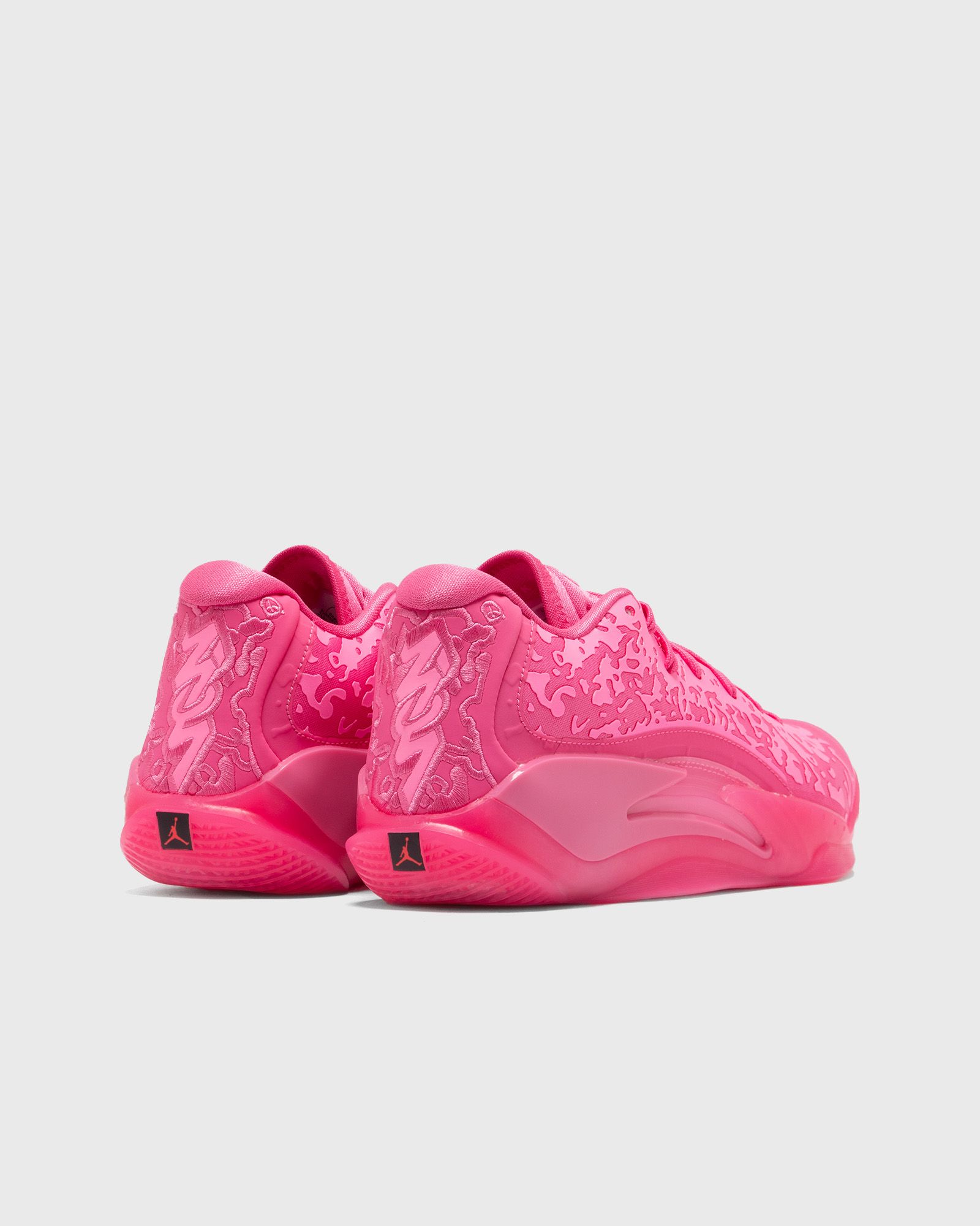 Nike JordanZion3PFナイキジョーダンザイオン3 スニーカーピンク
