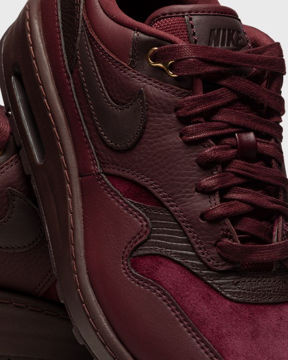 nike burgundy air max