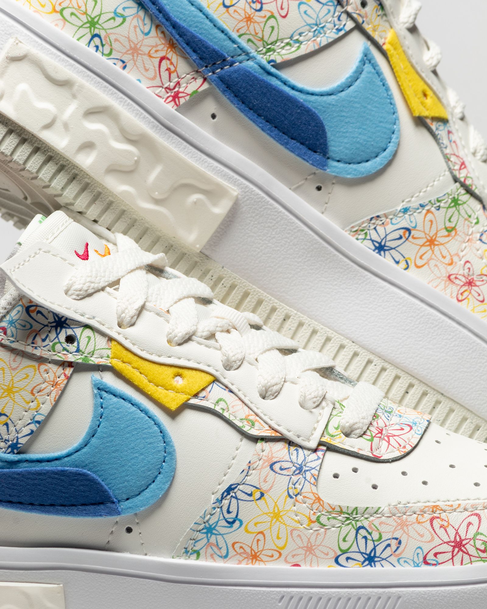 WMNS AIR FORCE 1 FONTANKA