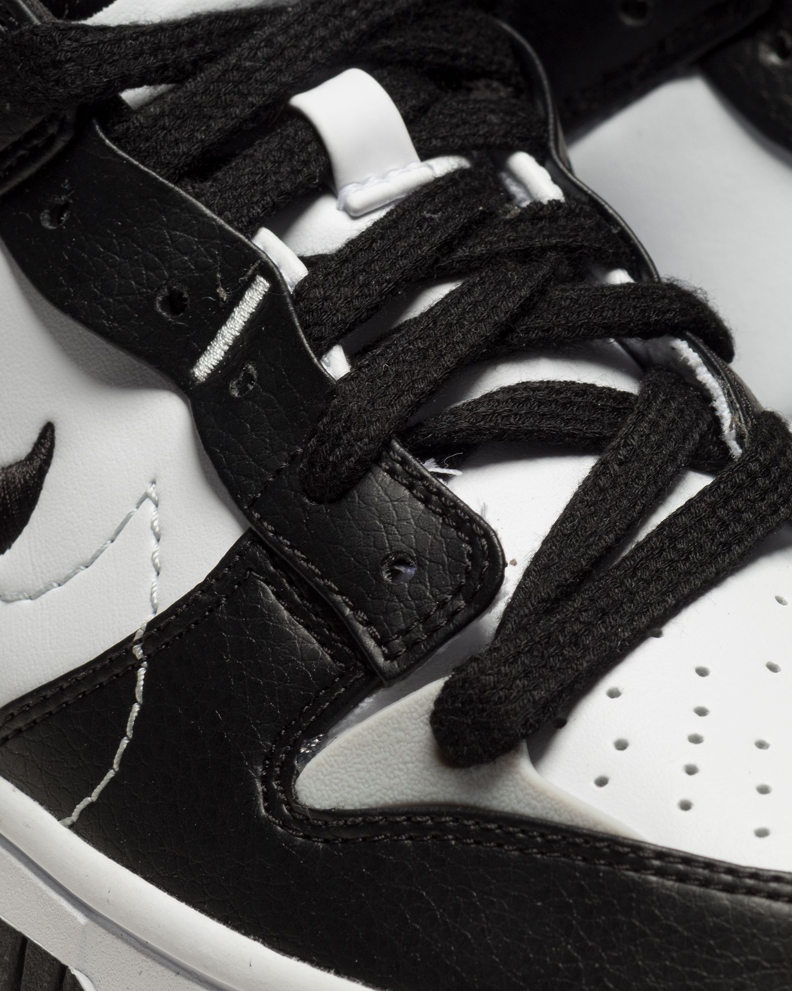 WMNS Dunk Low Disrupt 2