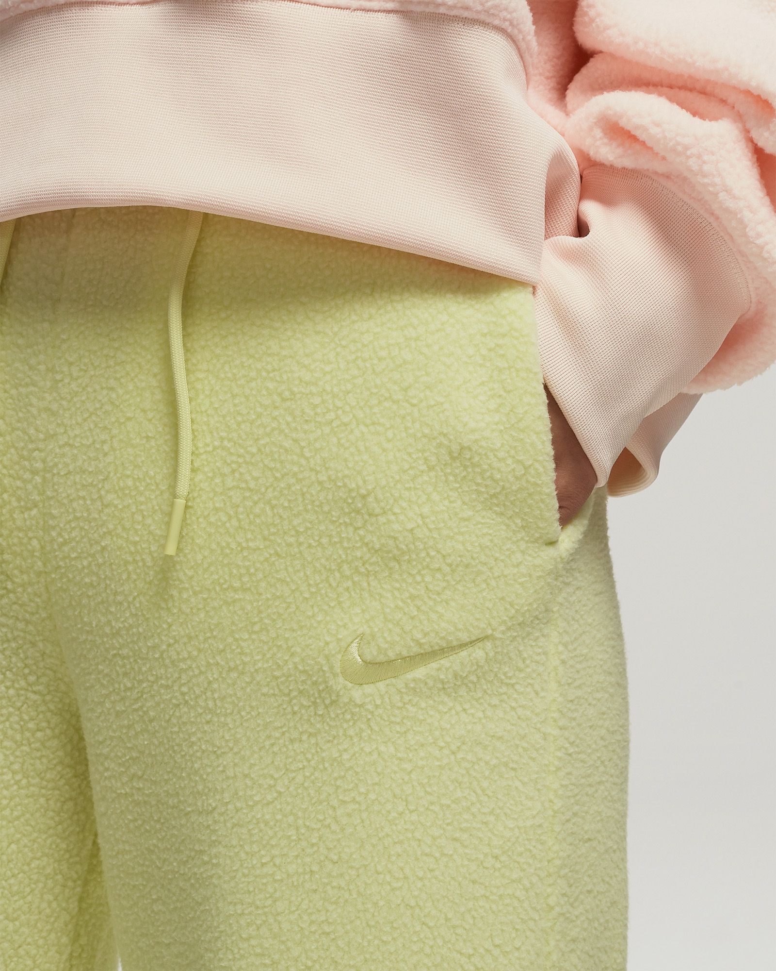 Nike Sportswear Plush Women's Pants