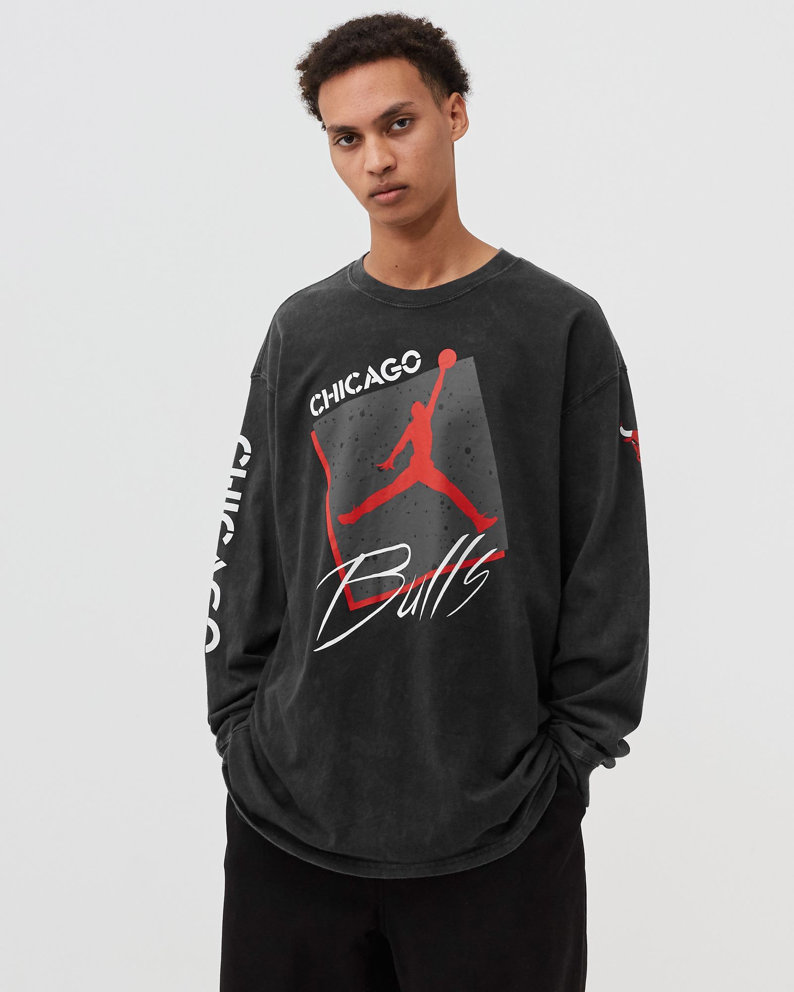 Chicago Bulls Courtside Statement Jordan NBA Long-Sleeve