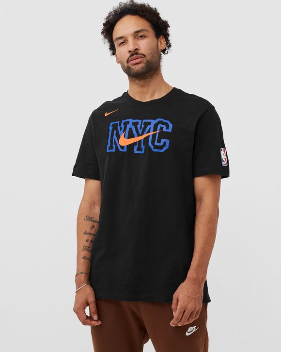 New York Knicks Courtside Men's Nike NBA Max90 T-Shirt.