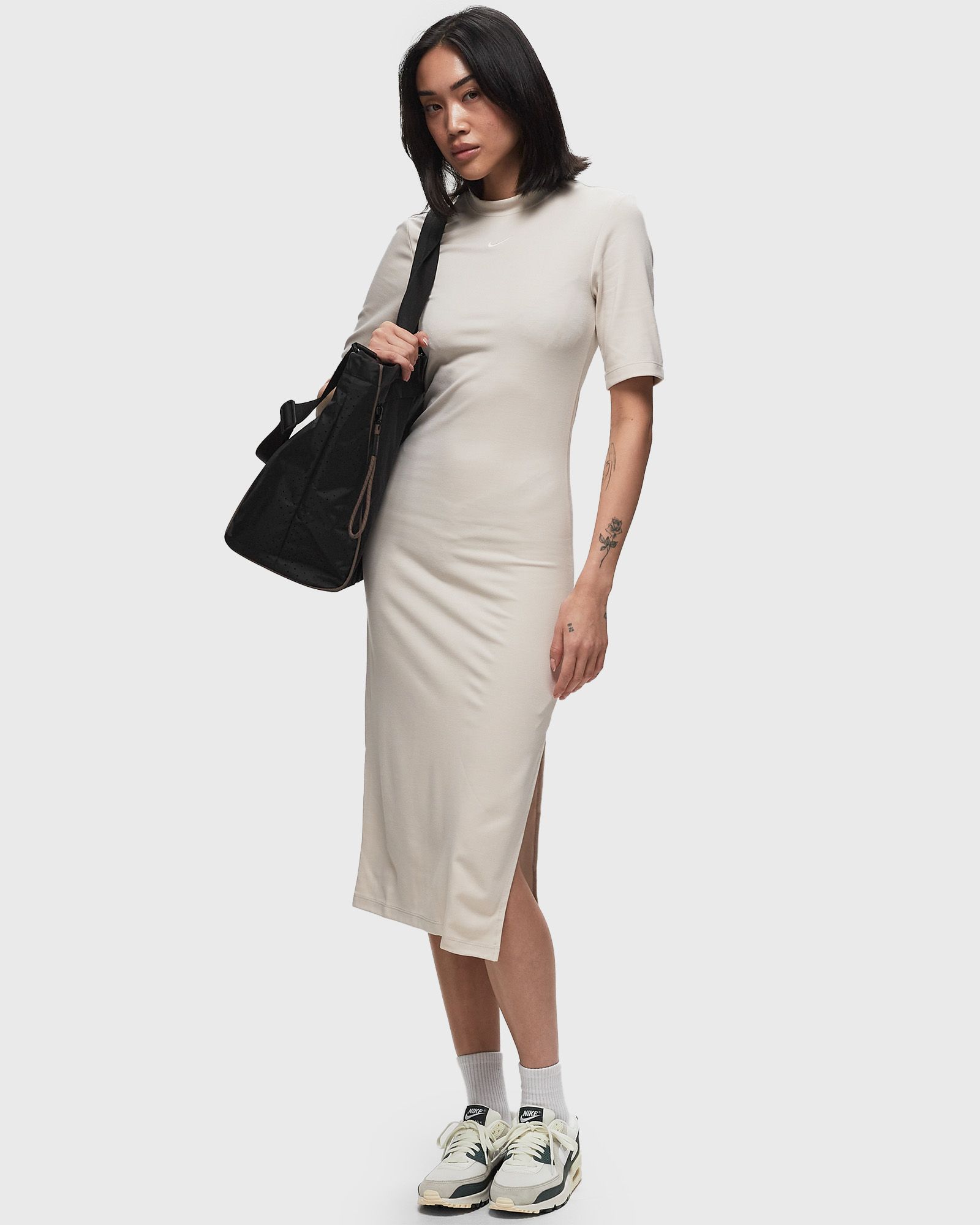 WMNS Nike Sportswear Essential Tight Midi Dress
