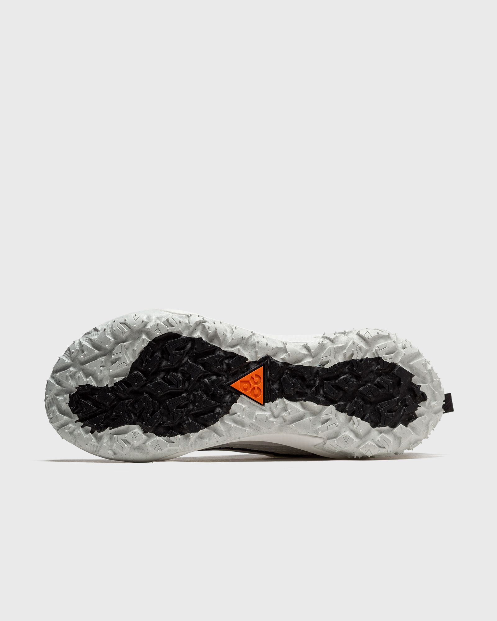 ACG MOUNTAIN FLY 2 LOW 