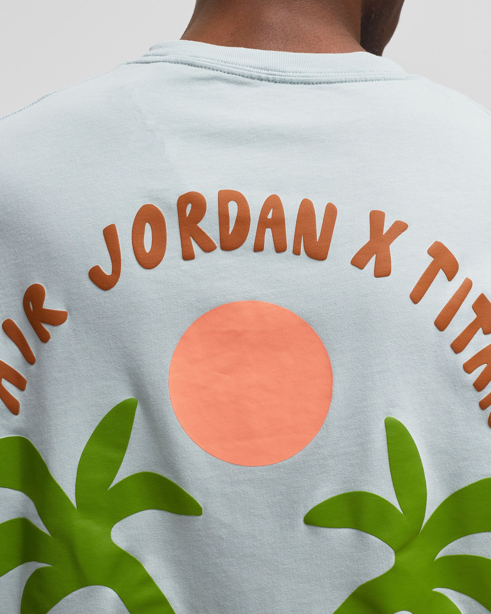 TITAN x AIR JORDAN TEE 