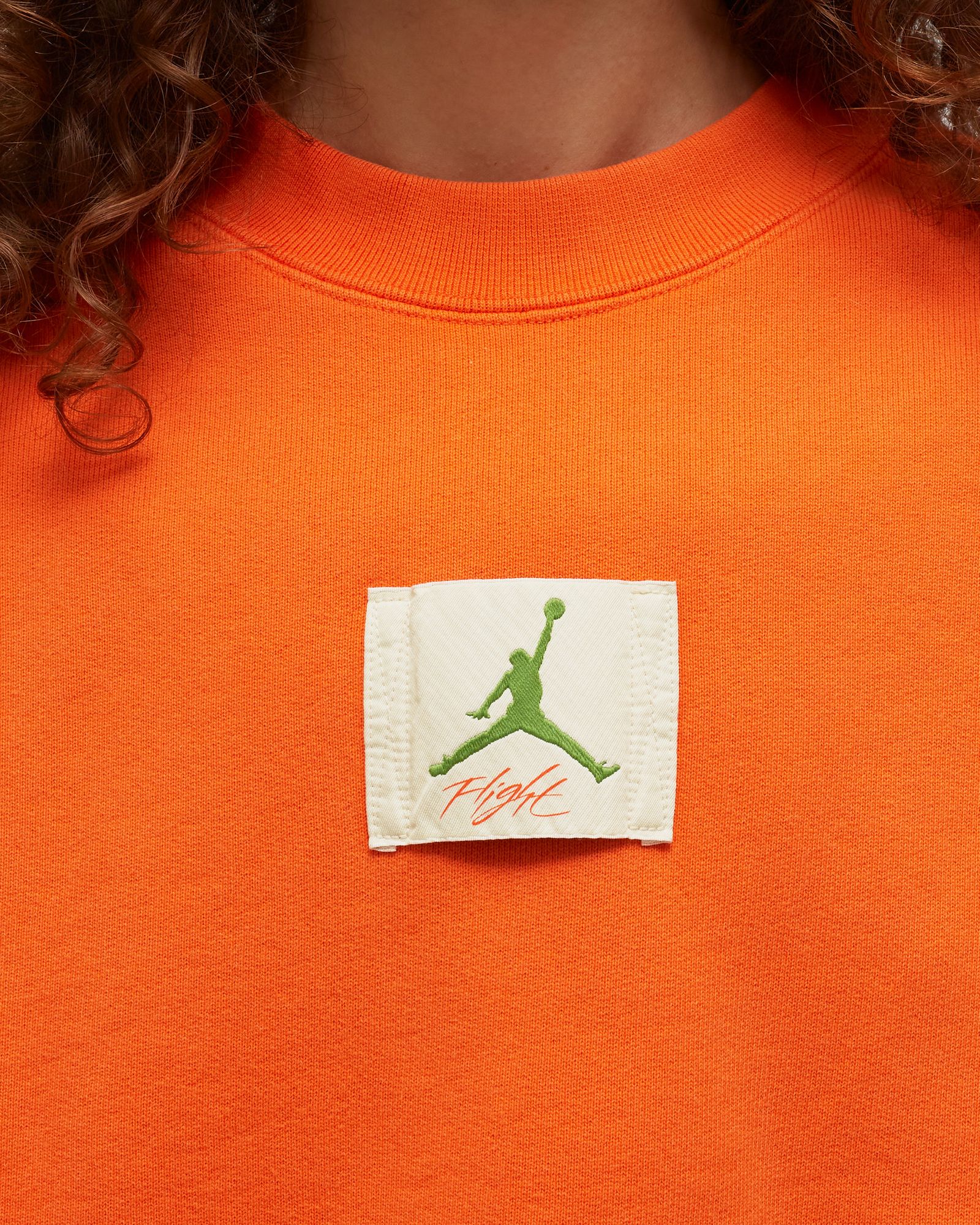 TITAN X WMNS AIR JORDAN CREWNECK