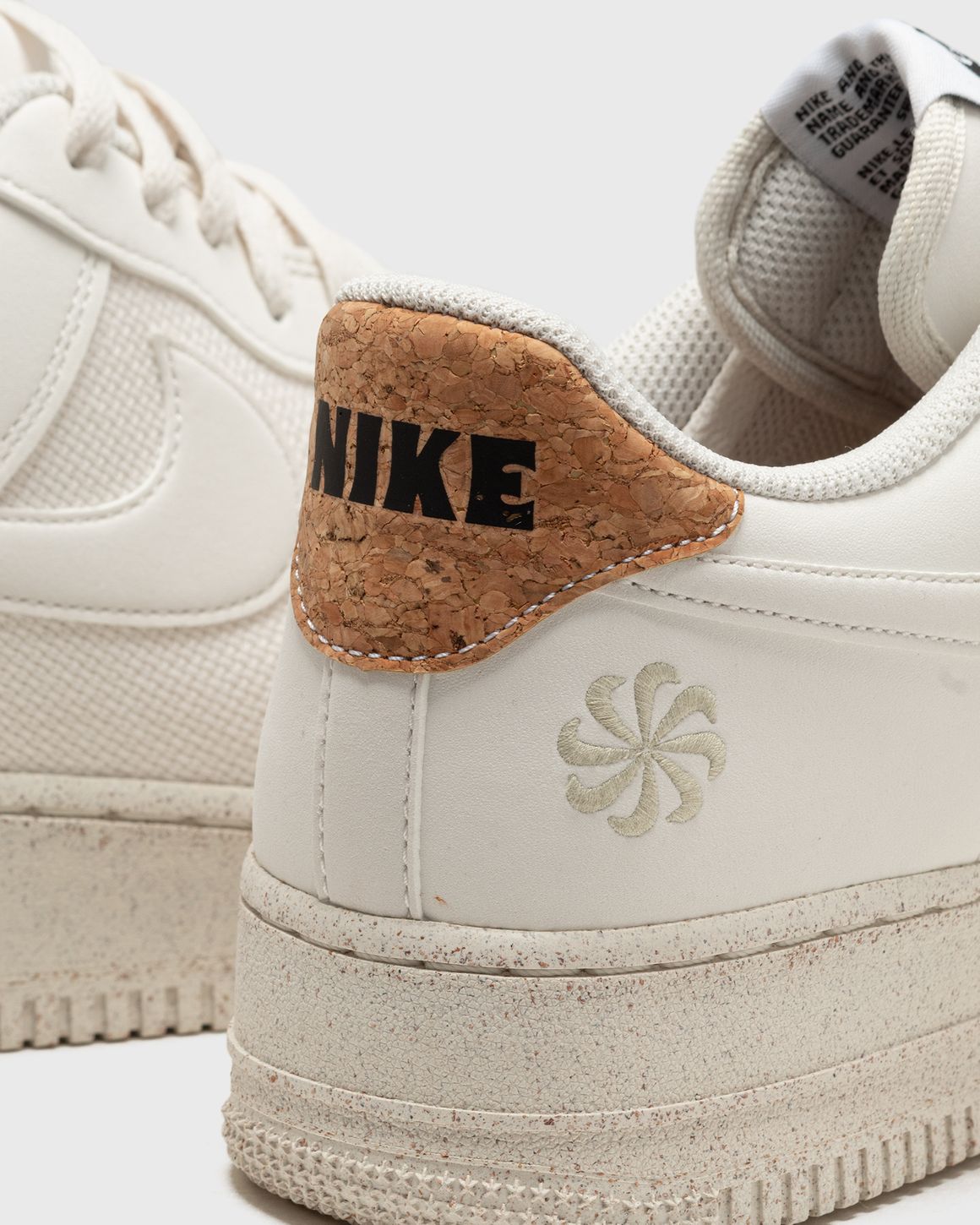 Nike AIR FORCE 1 '07 LV8 'Next Nature Cork' White | BSTN Store