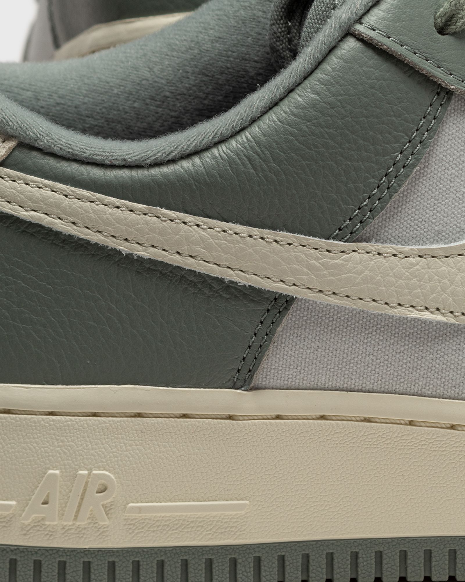 AIR FORCE 1 '07 LX 'Mica Green'