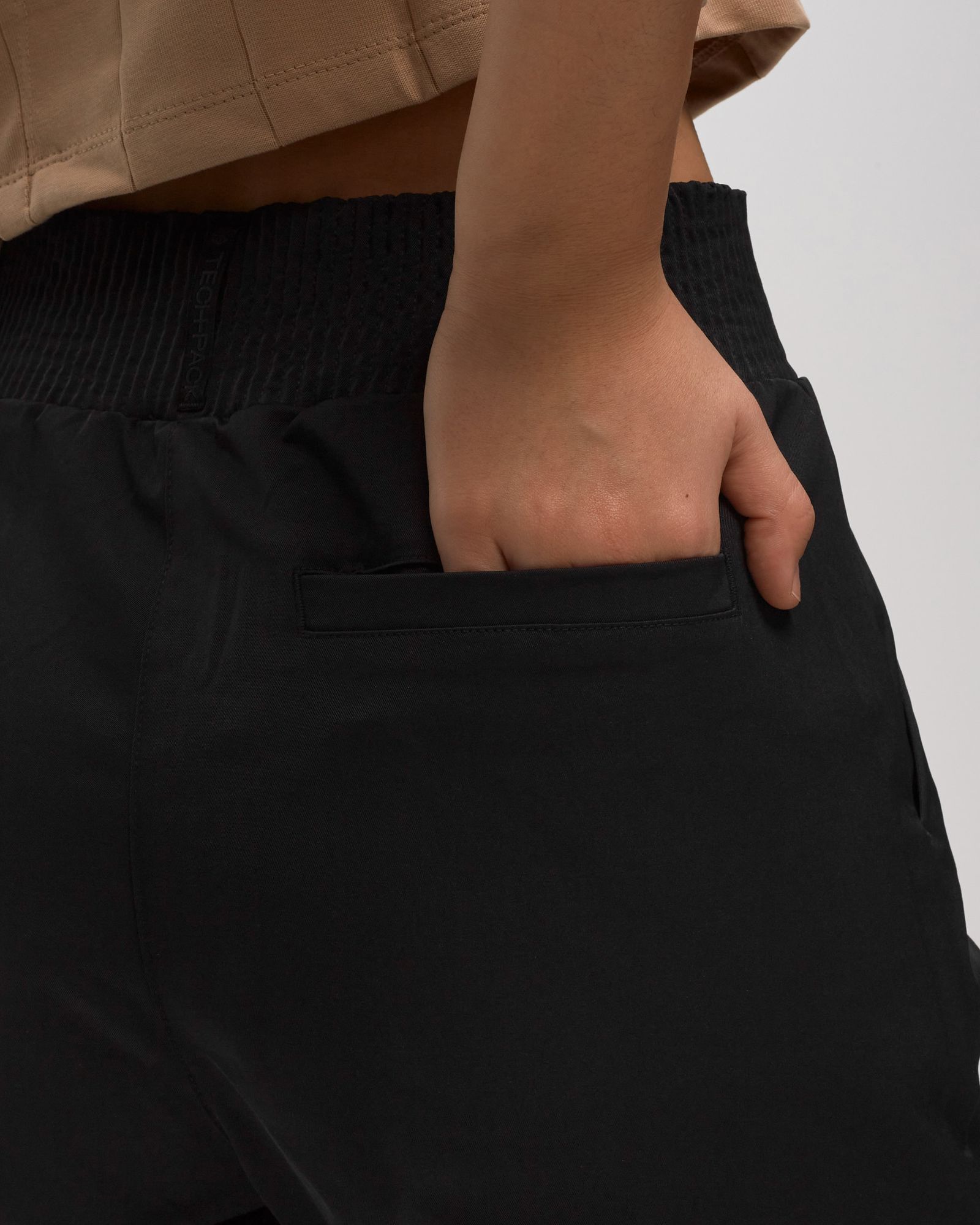 WMNS Tech Pack Dri-FIT High-Rise Pants