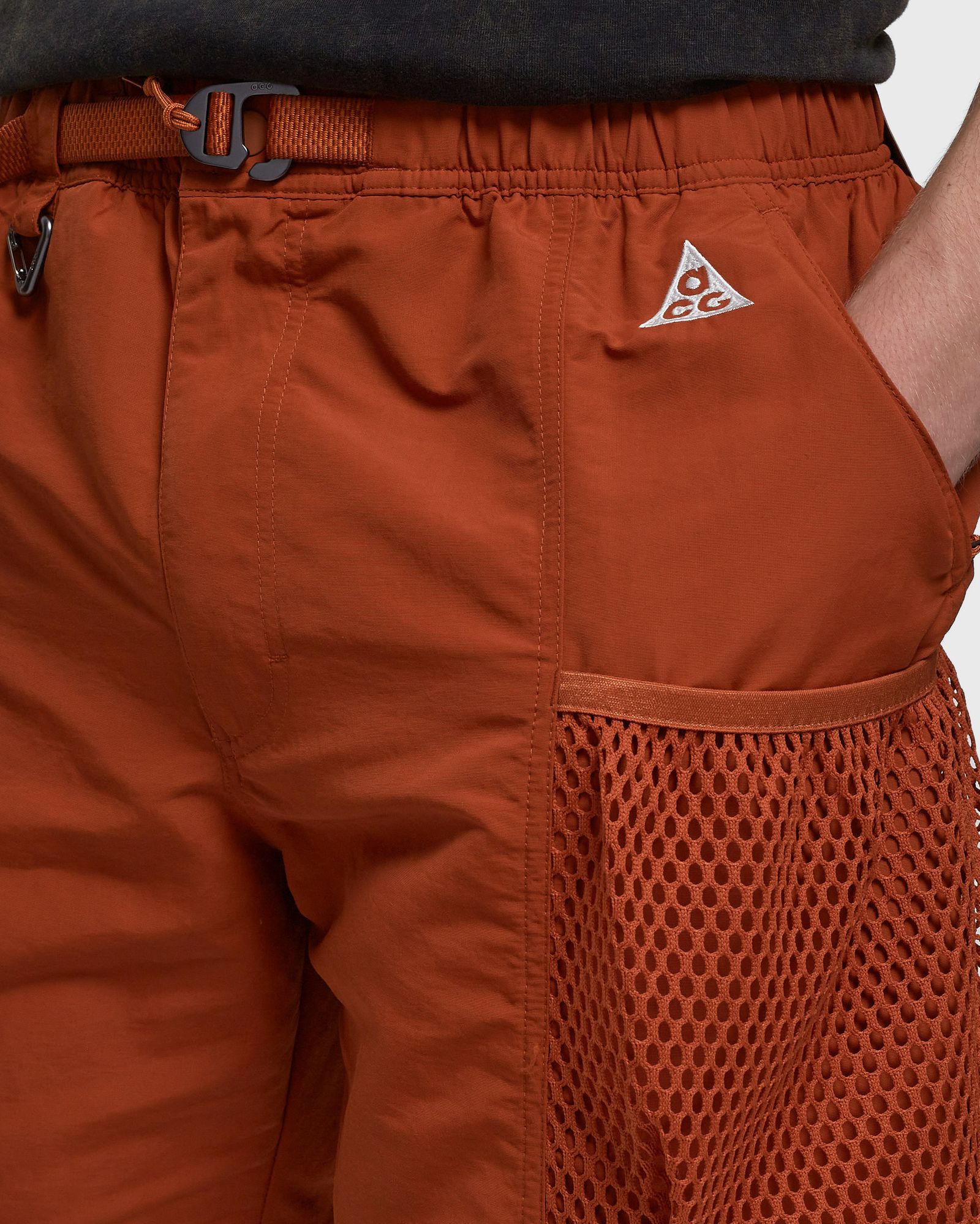 ACG SNOWGRASS CARGO SHORT