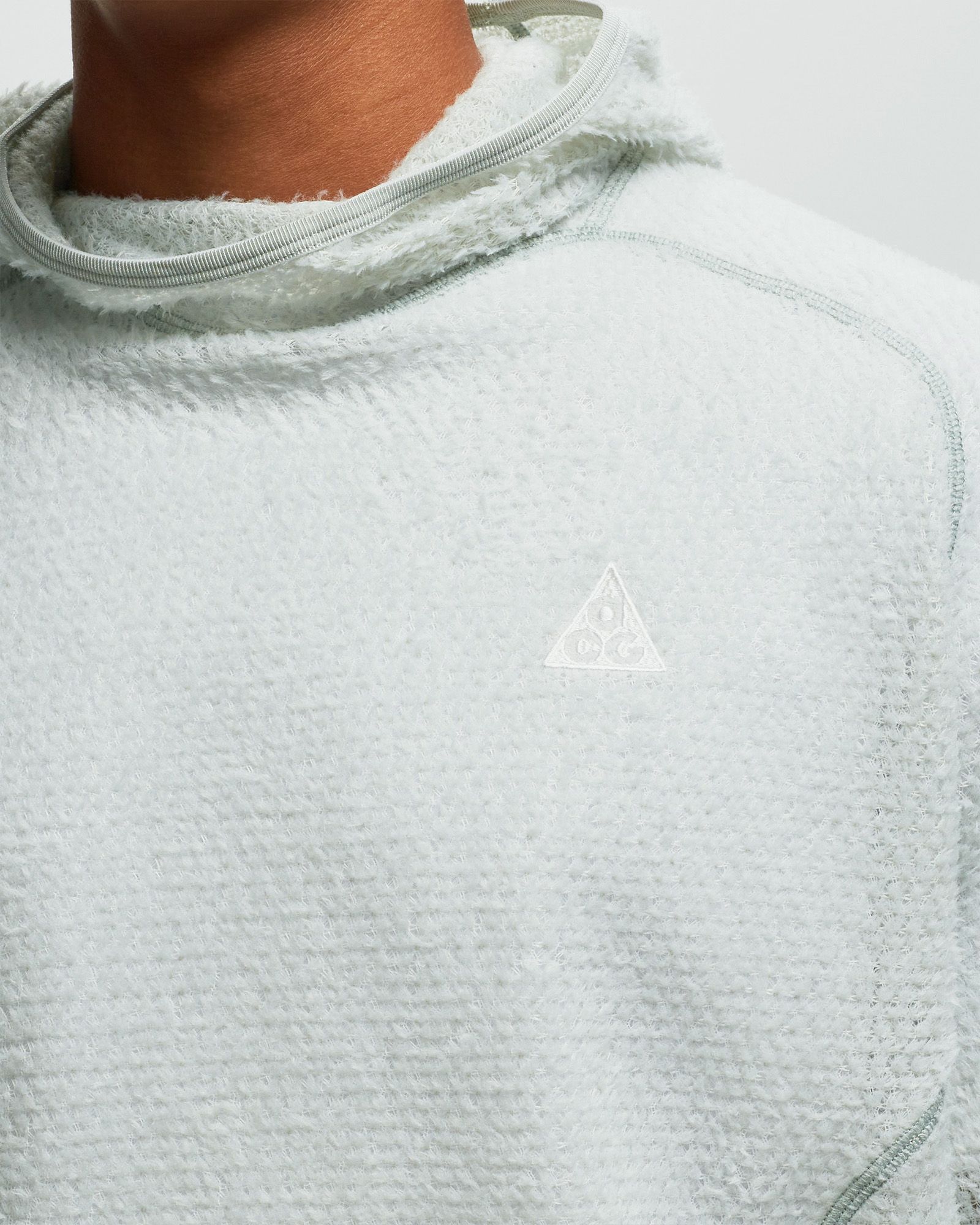 ACG "WOLF LICHEN CAPS" MID-LAYER TOP