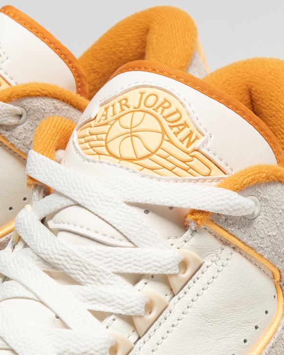 Jordan AIR JORDAN 2 RETRO LOW CRAFT 'Melon Tint' Beige - SAIL/MELON  TINT-LIGHT CURRY-COBBLESTONE