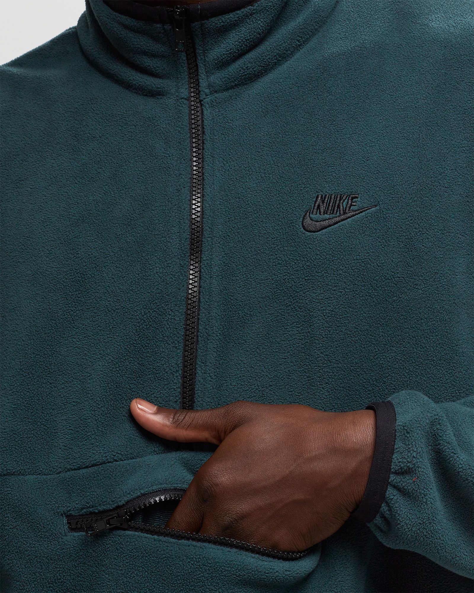 Nike Club Fleece+ Men's 1/2-Zip Fleece Top