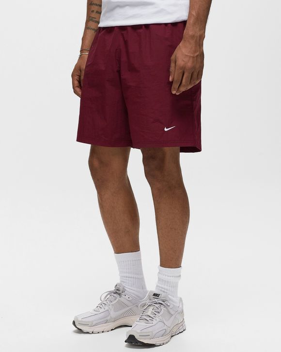 Nike woven hot sale shorts red