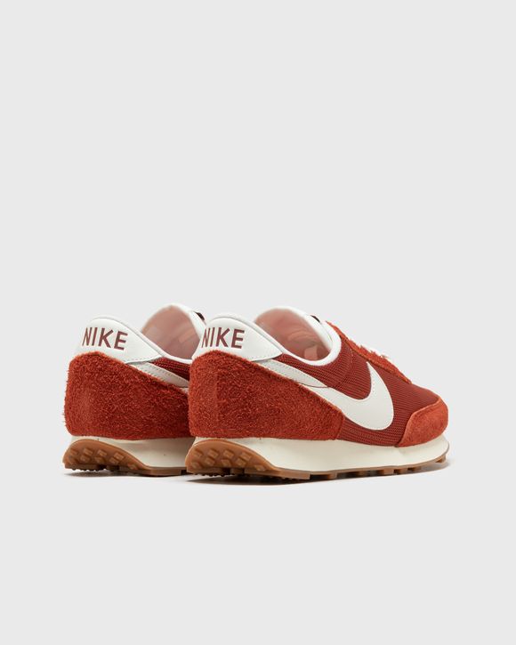 Women's throwback nike store shoes