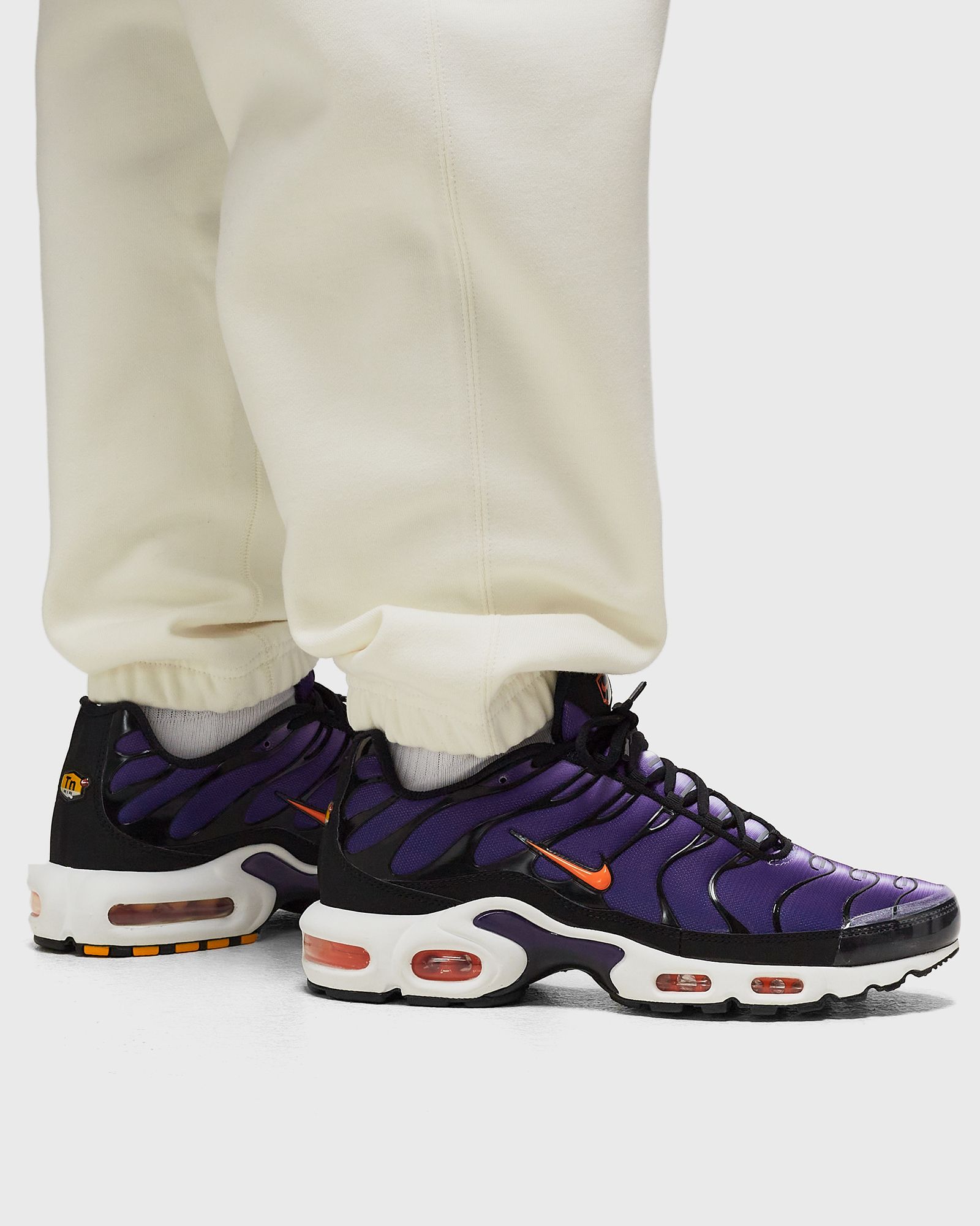Nike Air Max Plus TN パープル　og Nike Air Max Plus OG Voltage Purple (2024) UK9 | US10 BRAND