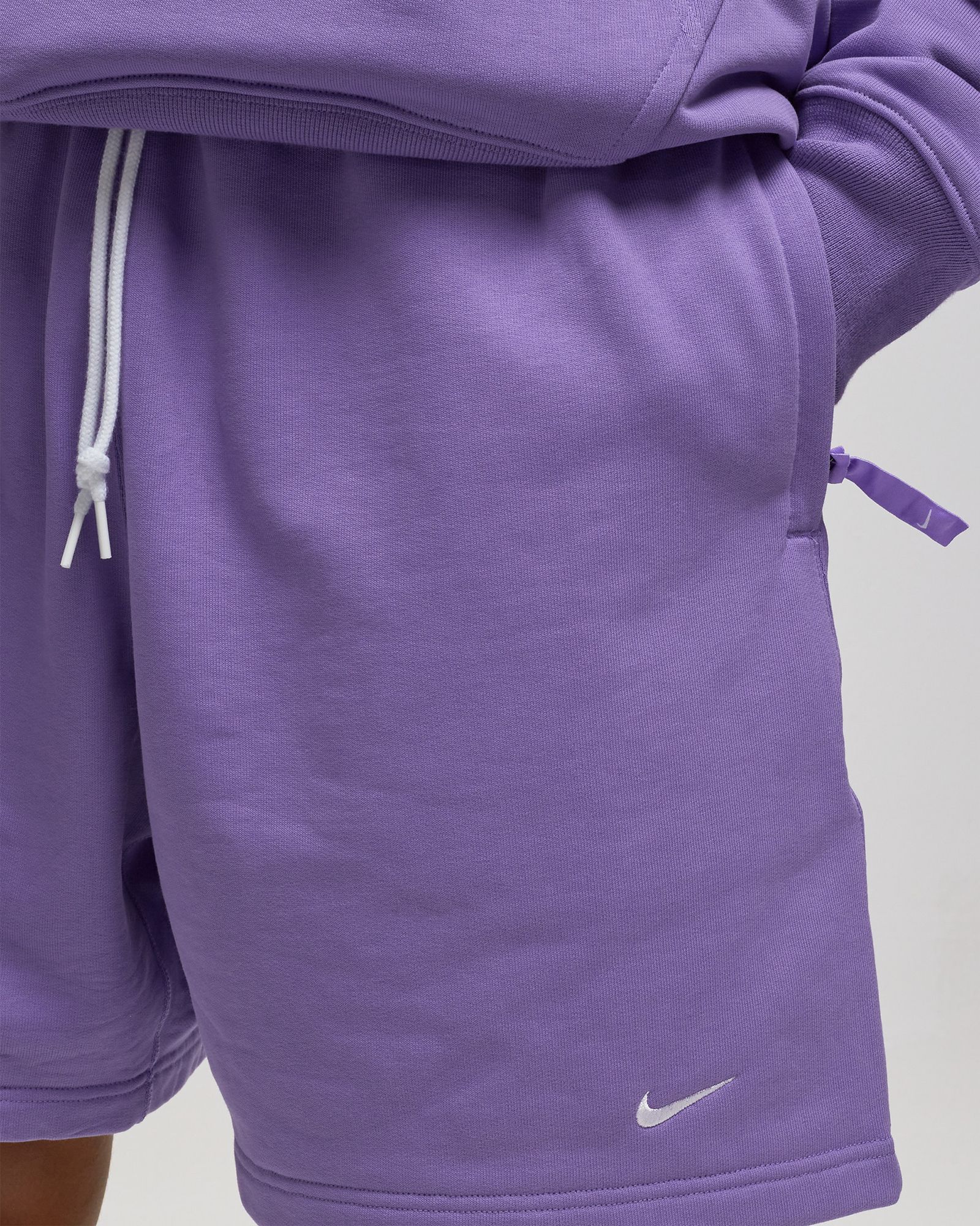 SOLO SWOOSH FRENCH TERRY SHORTS