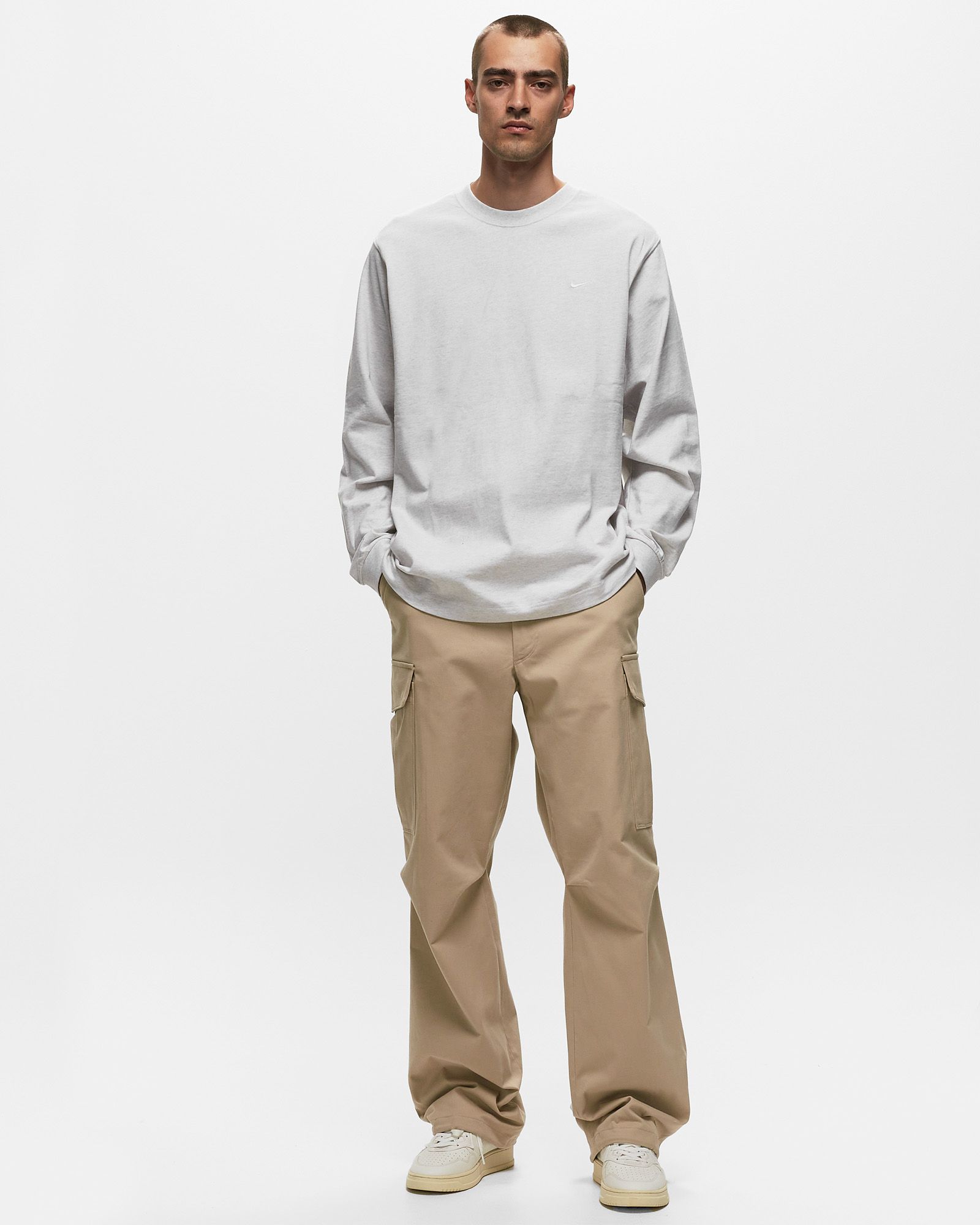 Solo Swoosh Long-Sleeve Top