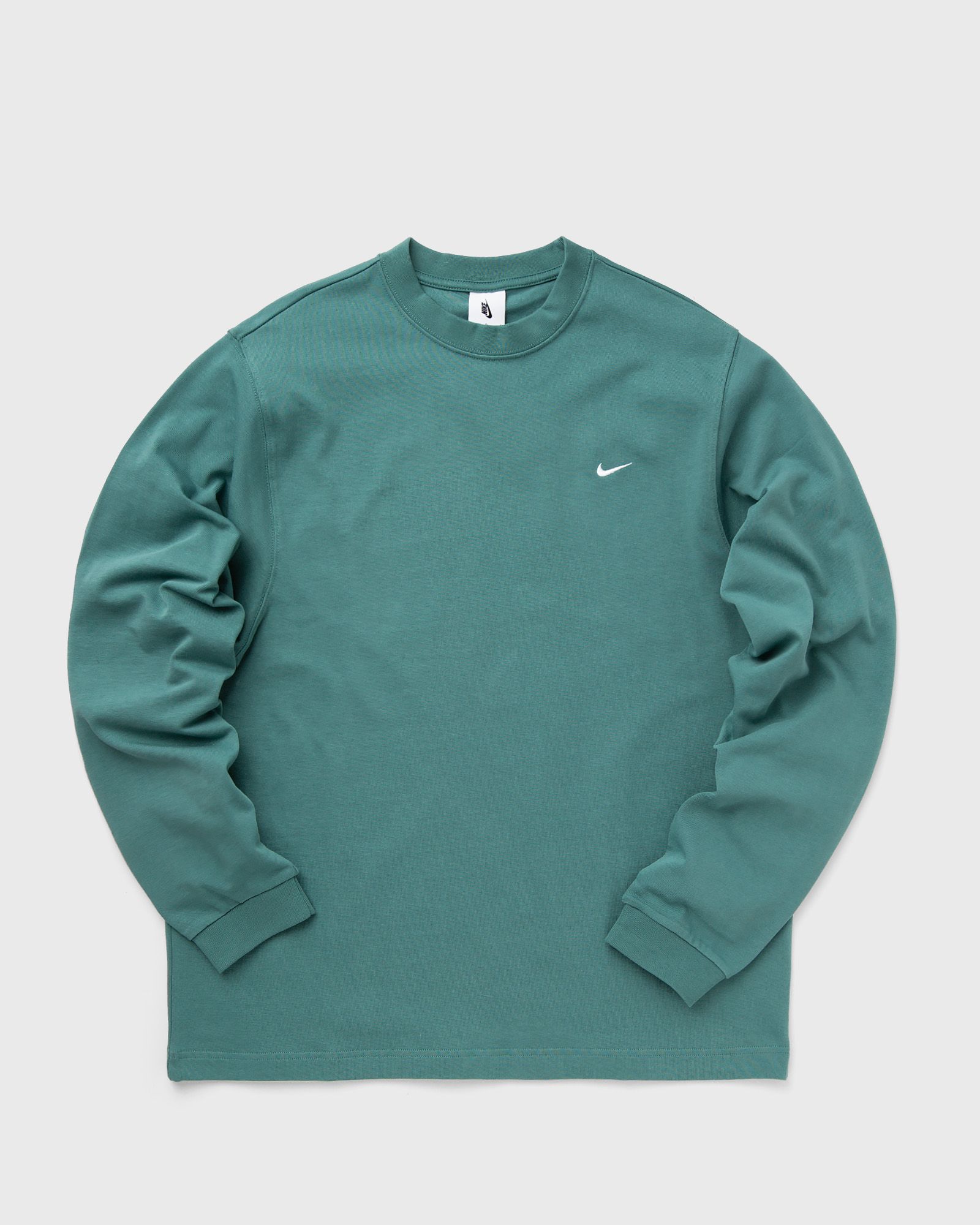 Solo Swoosh Long-Sleeve Top