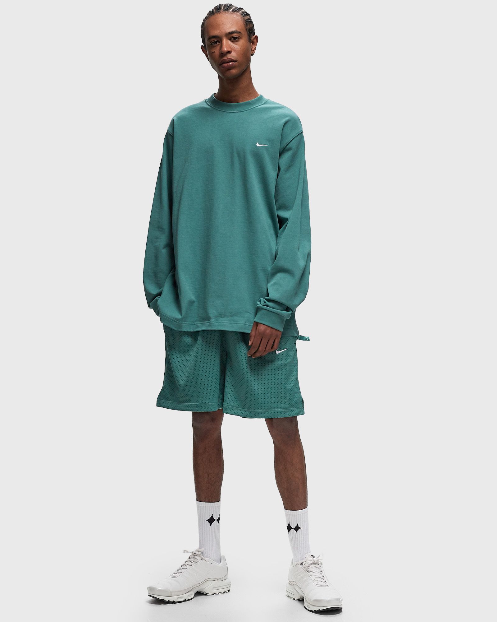Solo Swoosh Long-Sleeve Top