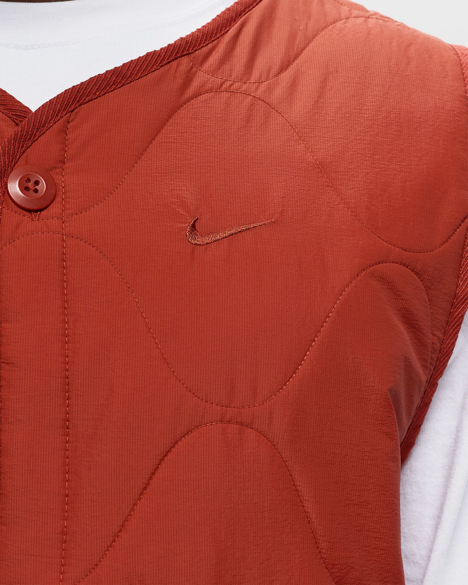 Nike Life Men's Woven Insulated Military Vest